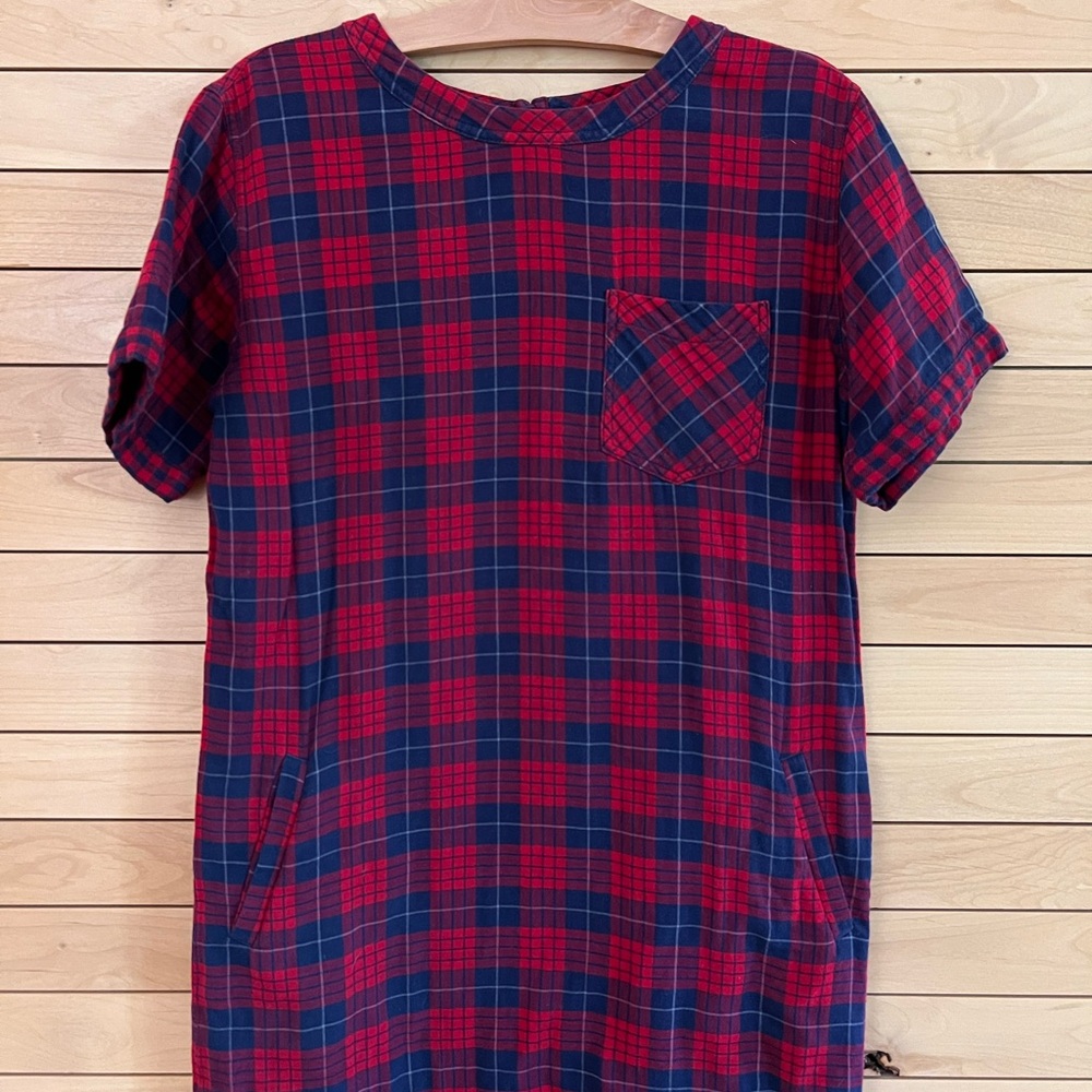Woman’s Madewell Dress